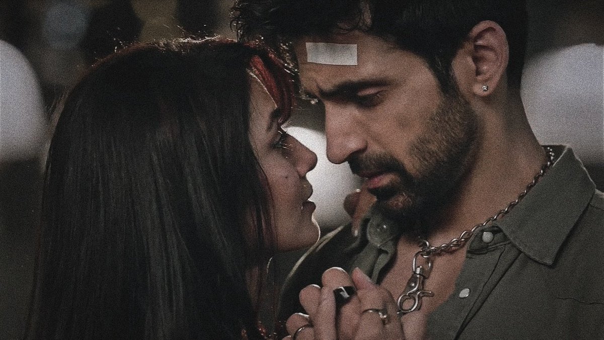 ❥𝑺𝒆𝒋𝒂𝒍 tweet media