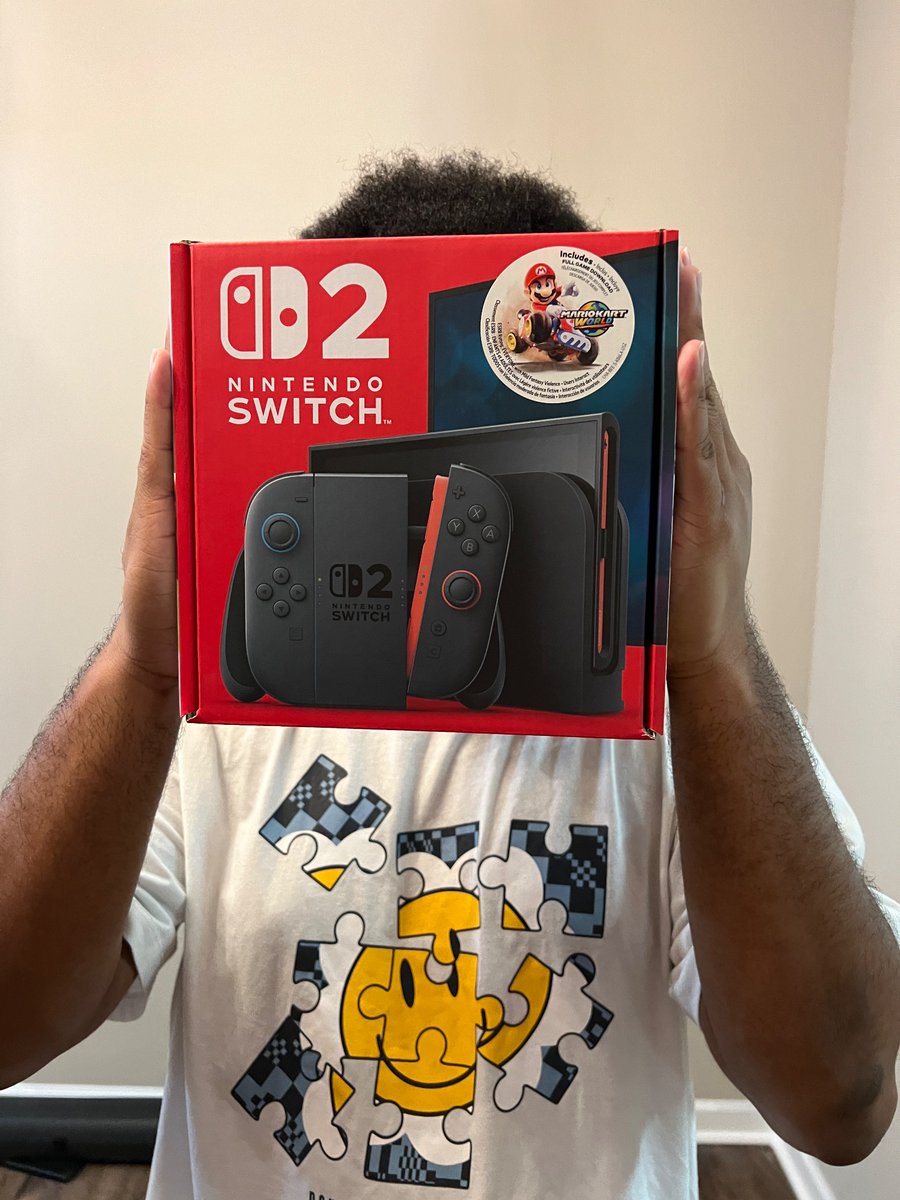 I guess you could say I done SWITCHED up… no? Okay😭😭… anywayyy maybe, potentially Mario Kart World stream on Friday 😁