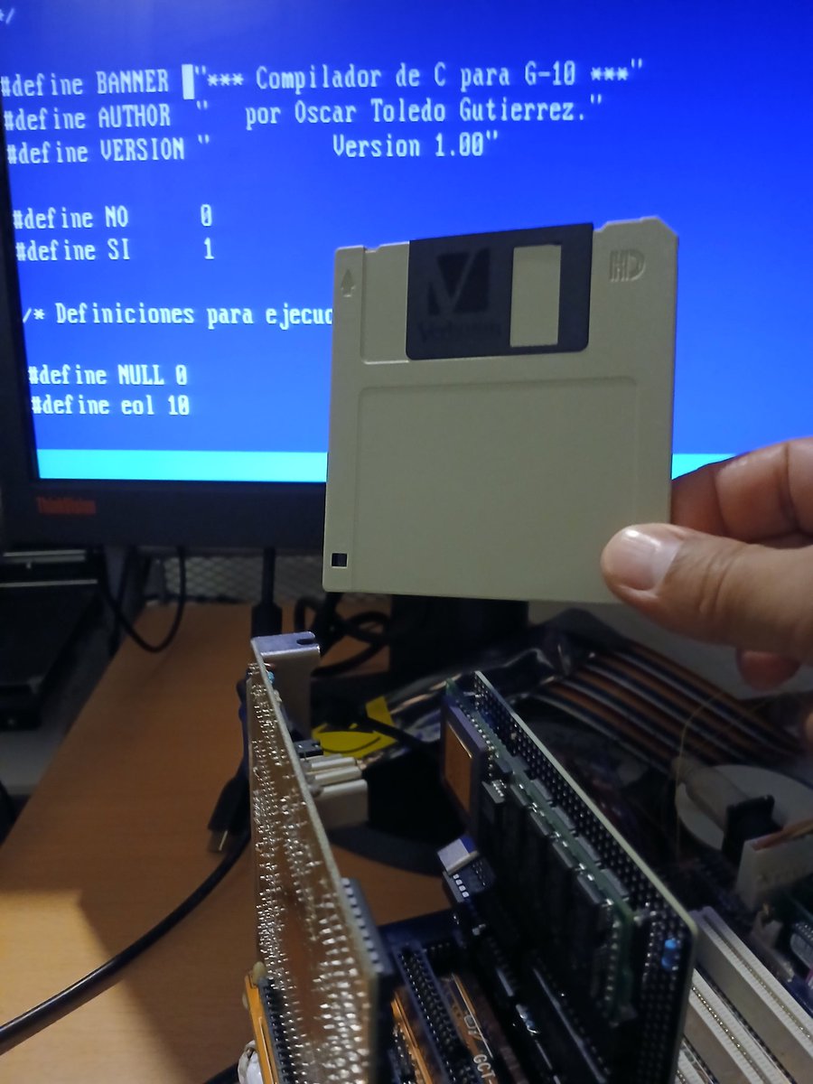 nanochess's tweet image. Maybe it is just nostalgia, but I&apos;ve written the required DOS software to run my basic transputer operating system from a real 1.44mb floppy. Edit, compile, and assemble completely inside my OS. The code is in my git. #retro #transputer
