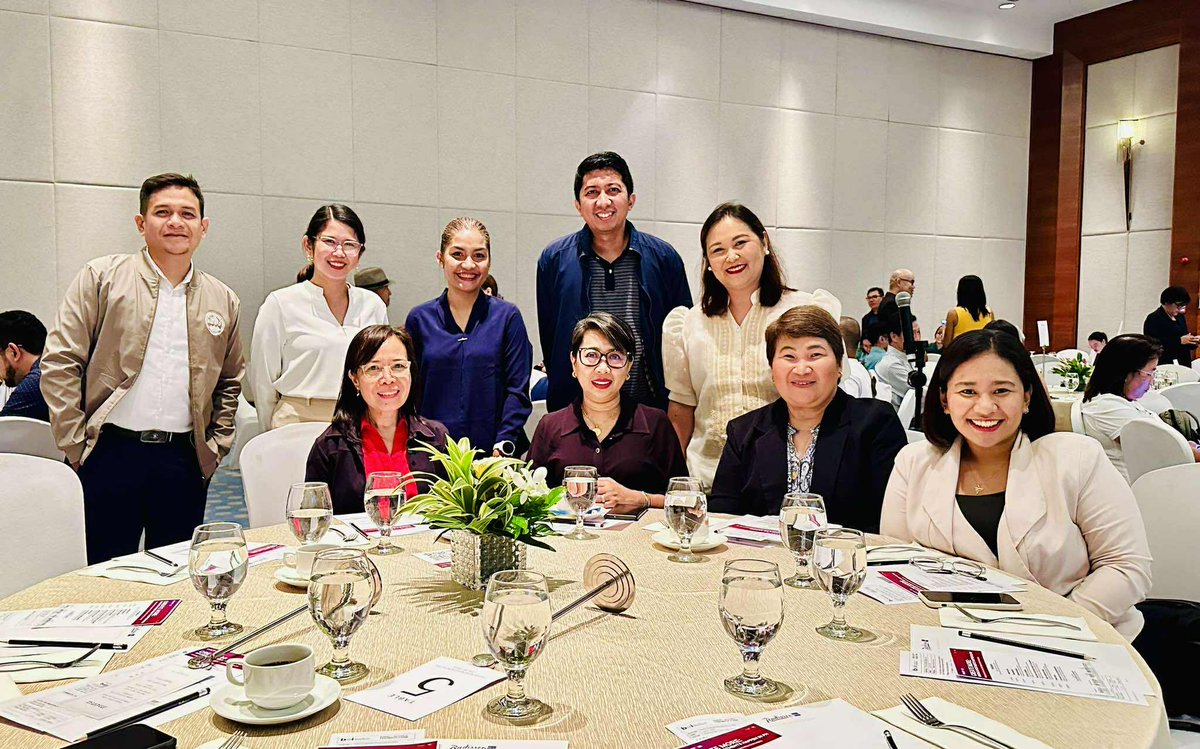 bcdledip's tweet photo. The Bacolod LGU, via D-LEDIP joined the BOI’s CREATE MORE Roadshow – Visayas leg on June 4 in Cebu. The event aligned Bacolod with national investment goals, strengthening its role as a growth hub. #CREATEMORE #Bacolod https://t.co/XilBnBEvTy