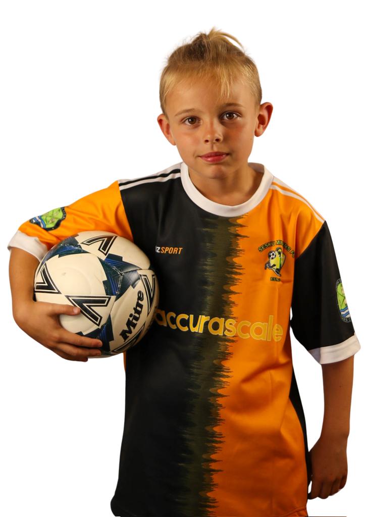 Billy & Trains (@trainsbilly) on Twitter photo One of the photos from my football presentation day last week. Proud beyond belief to wear this shirt and represent my club
facebook.com/share/1ATynqKQ…
<a href="/accurascale/">accurascale</a> One of the photos from my football presentation day last week. Proud beyond belief to wear this shirt and represent my club
facebook.com/share/1ATynqKQ…
<a href="/accurascale/">accurascale</a>