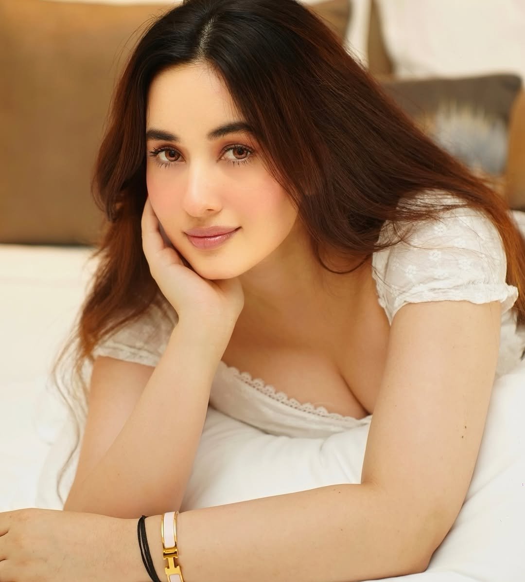 Gsp9AK-a0AAWf7X?format=jpg&name=medium