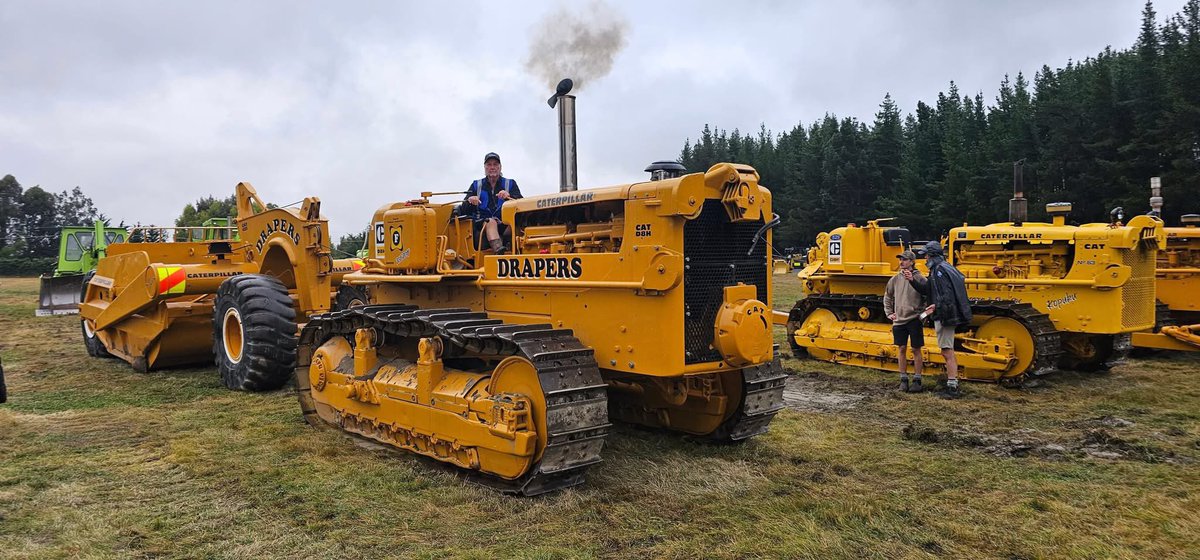 End of an Era for Wheels at Wānaka

earthmoversmagazine.co.uk/digger-man/vie…

#caterpillar #caterpillar100years #classicmachinery #diggermanblog #earthmovers #HeavyEquipment #heavymachinery #newzealand #wheelsatwanaka