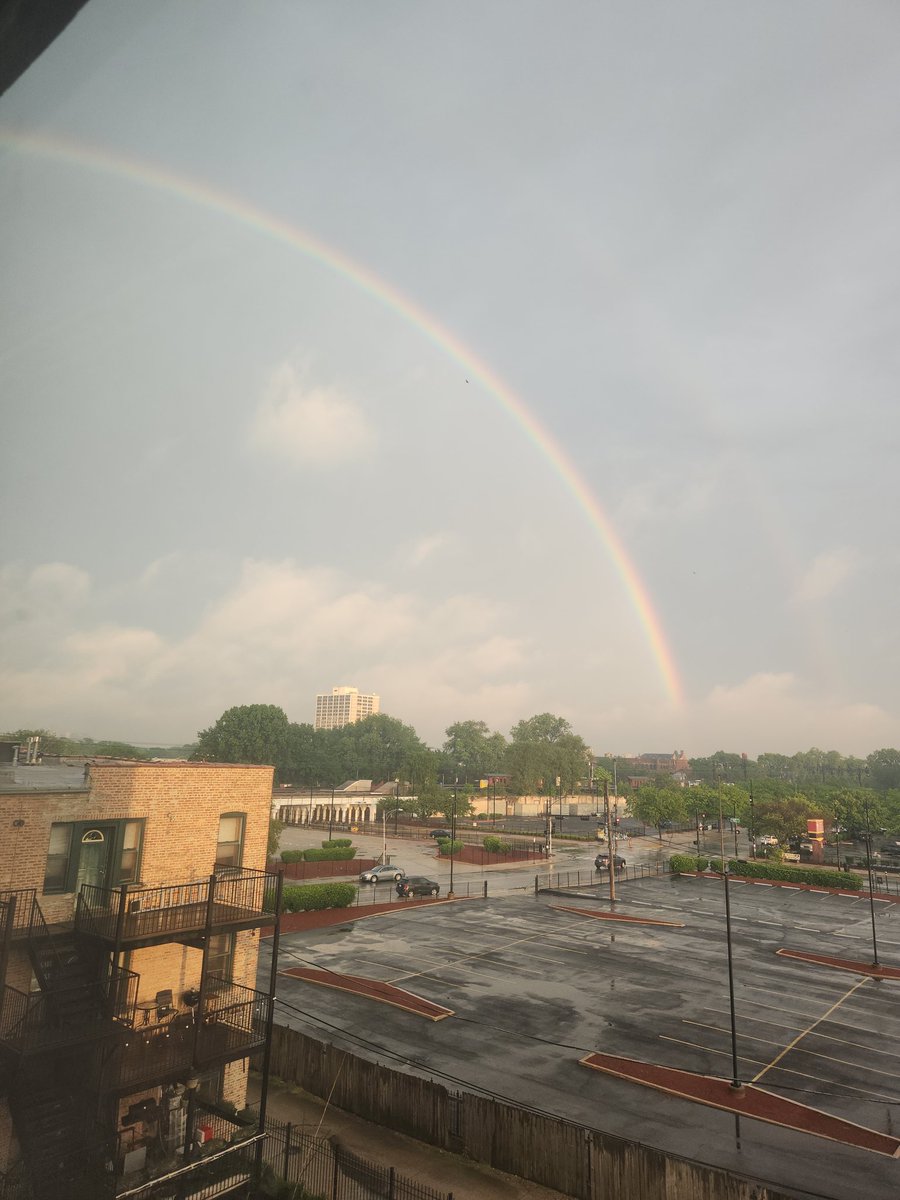 chicago 6/4/25 7:45pm