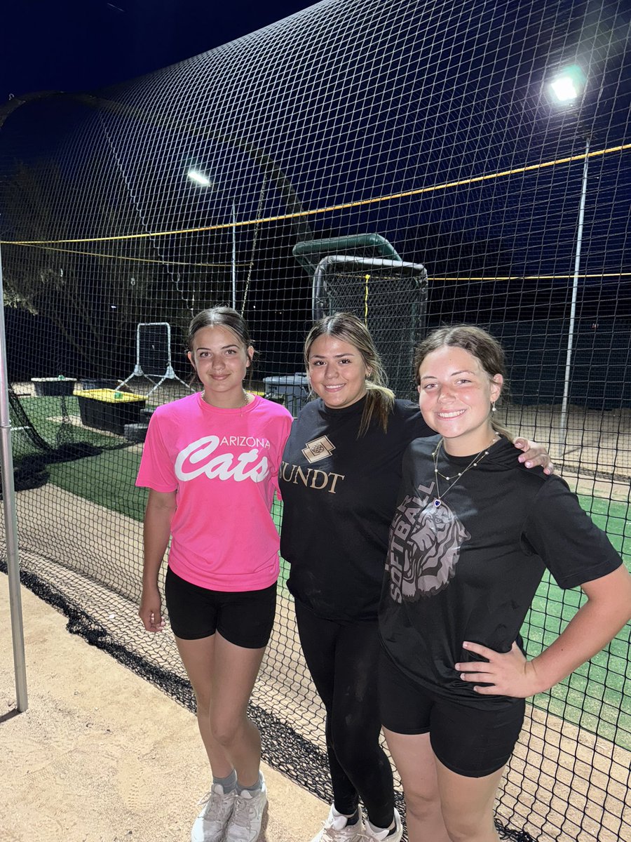 Arizona Cats tweet media