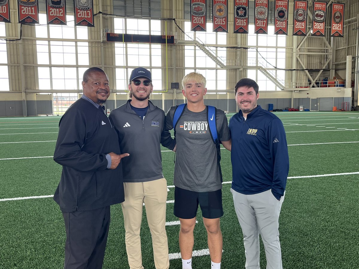 Also thanks to <a href="/Coach_CDahlke/">Chandler Dahlke</a> and <a href="/CoachDonerson/">Keith Donerson</a> for making the trip down to watch.