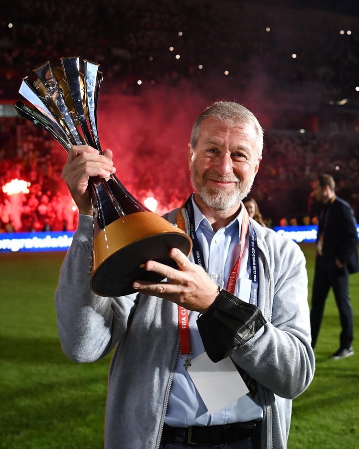 oltsport_'s tweet photo. The Great Chelsea Heist

CHELSEA FANS NEED TO READ THIS.

A THREAD 🧵 🧵 🧵 BY @blaugran_corner https://t.co/aQNxZ3jeAT