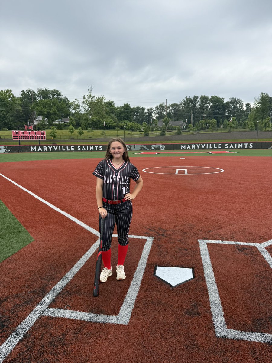 Thank you to <a href="/MaryvilleSB/">Maryville Softball</a> <a href="/ChaninLuz/">Chanin Luz Billings</a> <a href="/CoachKBSwan/">Kayleigh Behymer-Swan</a> for the amazing visit today!!