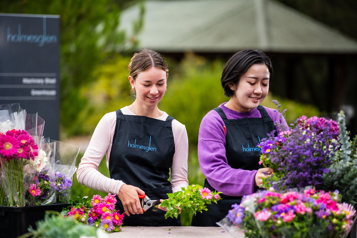 On #WorldEnvironmentDay, we celebrate our aspiring sustainability champions – leaders in the classroom, around campus and beyond. 💚