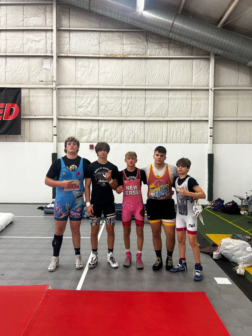 Just got Done with their Live Session!! These young men are THRIVING at CAMP!!! Miller 🤼‍♂️ BOOM!!!