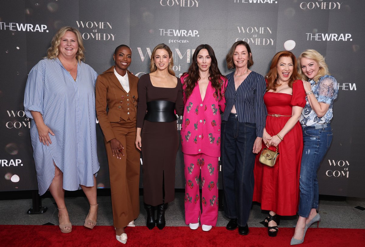TheWrap (@thewrap) on Twitter photo Big laughs, bold looks. These icons didn’t just show up — they are owning the red carpet at #TheWrap’s Women of Comedy 👑✨
Bridget Everett, Sasheer Zamata, <a href="/iliza/">Iliza Shlesinger</a>, <a href="/WhitneyCummings/">Whitney Cummings</a>, Julianne Nicholson, Lisa Ann Walter and Wendi McLendon-Covey Big laughs, bold looks. These icons didn’t just show up — they are owning the red carpet at #TheWrap’s Women of Comedy 👑✨
Bridget Everett, Sasheer Zamata, <a href="/iliza/">Iliza Shlesinger</a>, <a href="/WhitneyCummings/">Whitney Cummings</a>, Julianne Nicholson, Lisa Ann Walter and Wendi McLendon-Covey