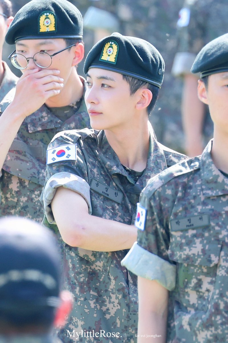 250605 수료식 

#세븐틴 #SEVENTEEN 
#정한 #윤정한 
#JEONGHAN #ジョンハン