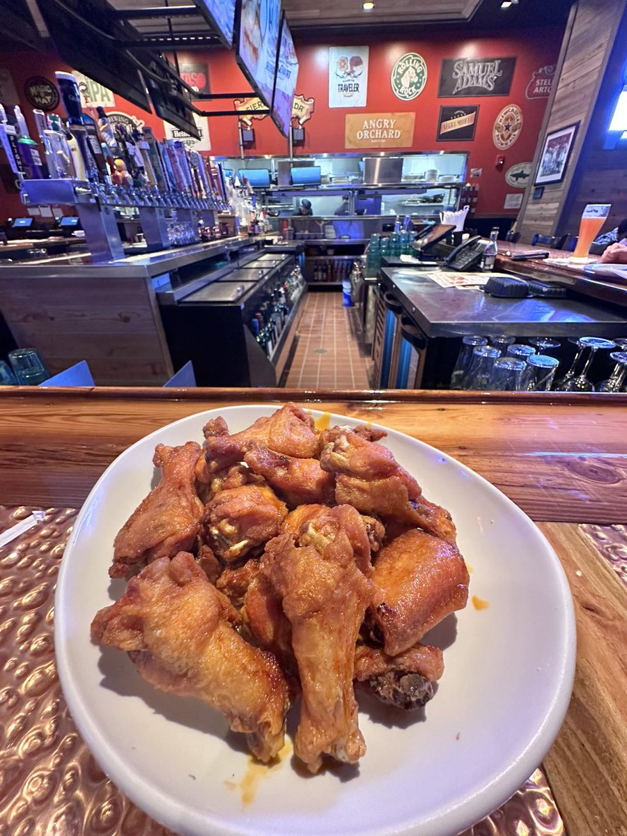 Too many men are suffering in silence.

June is Men’s Mental Health Month.

Guys, especially working dads, so many of us are living in normalized isolation.

No friends nearby. Moved for work. Every waking hour goes to family or career.

Tons of pressure. It gets lonely.

Reach