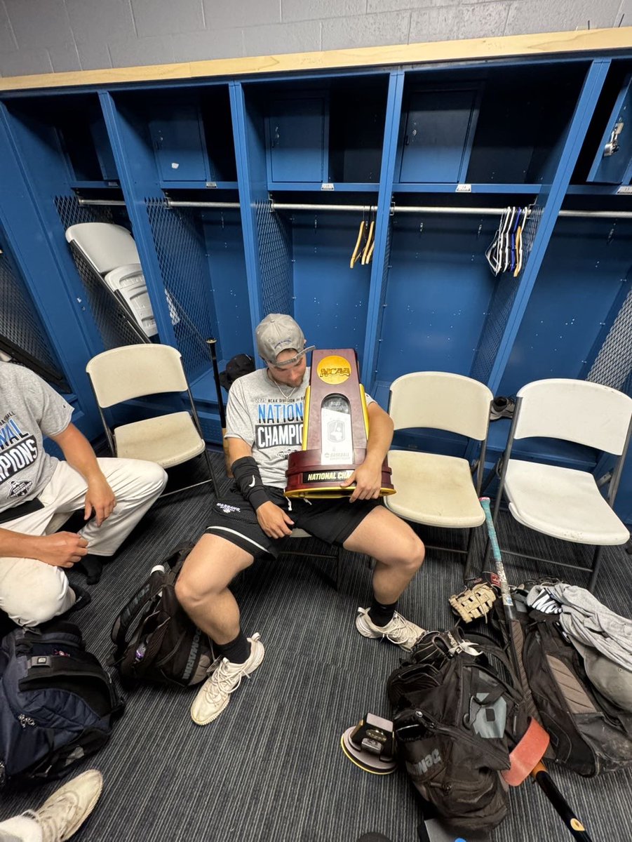 Champ.