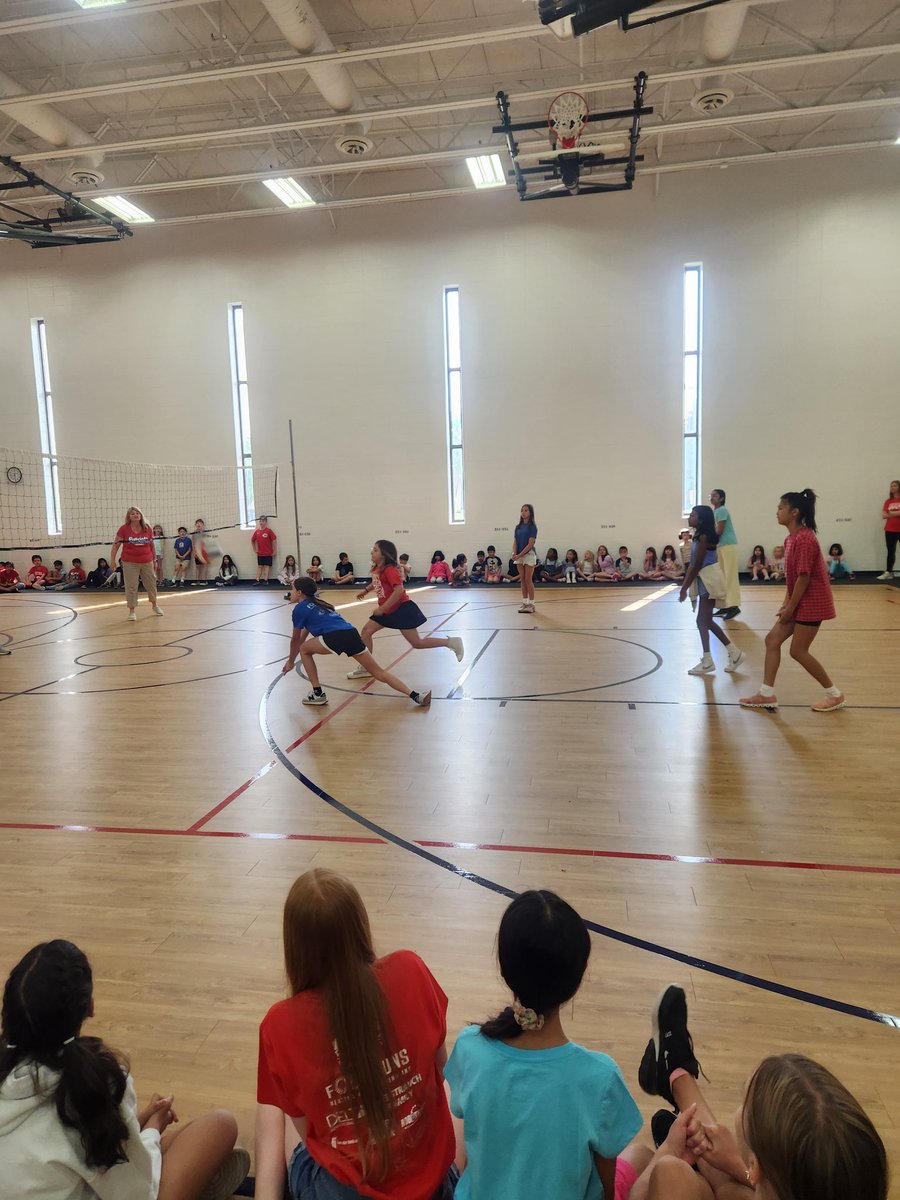 Kendall Elementary (@kendallpatriots) on Twitter photo Always a fun time in the <a href="/KendallPatriots/">Kendall Elementary</a> 5th Grade vs. Staff Volleyball Game! Such a grand display of teamwork and sportsmanship. Go Patriots! Always a fun time in the <a href="/KendallPatriots/">Kendall Elementary</a> 5th Grade vs. Staff Volleyball Game! Such a grand display of teamwork and sportsmanship. Go Patriots!