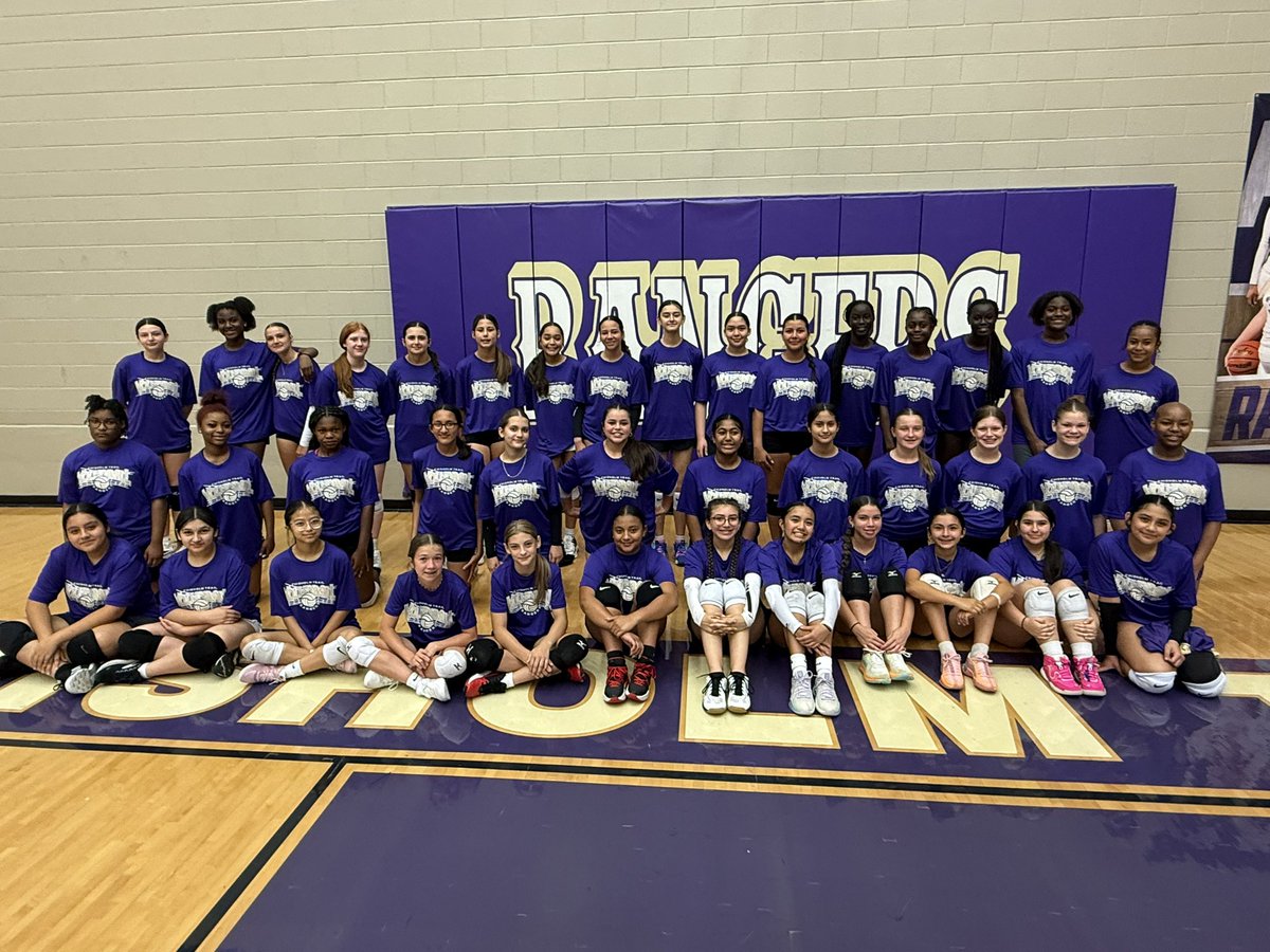 Great week of camp! Future looks bright for the Rangers! Rangers Ride! <a href="/emsisdathletics/">EMS ISD Athletics</a> <a href="/ChisholmTrailHS/">CTHS</a>
