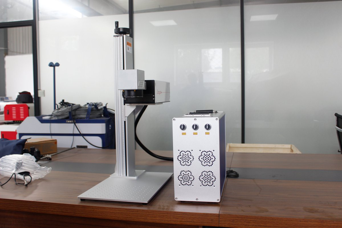 kayaUnitek's tweet image. UV marking machine, fast marking speed, good marking quality and excellent effect
Mob: +86 15020882141 (WhatsApp/Wechat)
E-mail: sale07@uniteklaser.com
Official Website: uniteklaser.com
#uniteklaser #markingmachine