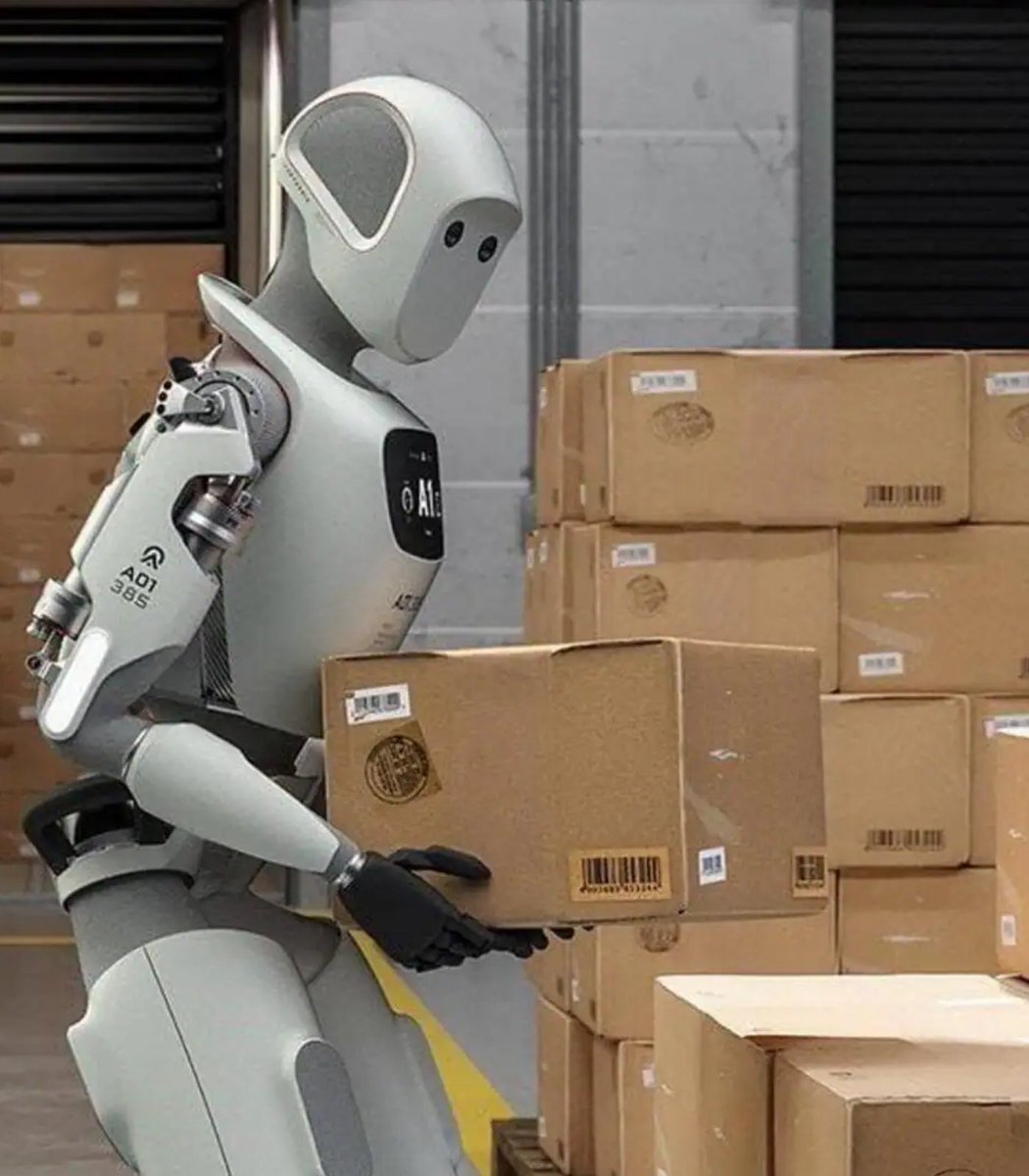 Dexerto's tweet photo. Amazon plans to test humanoid robots for deliveries https://t.co/g8o50oMuXS