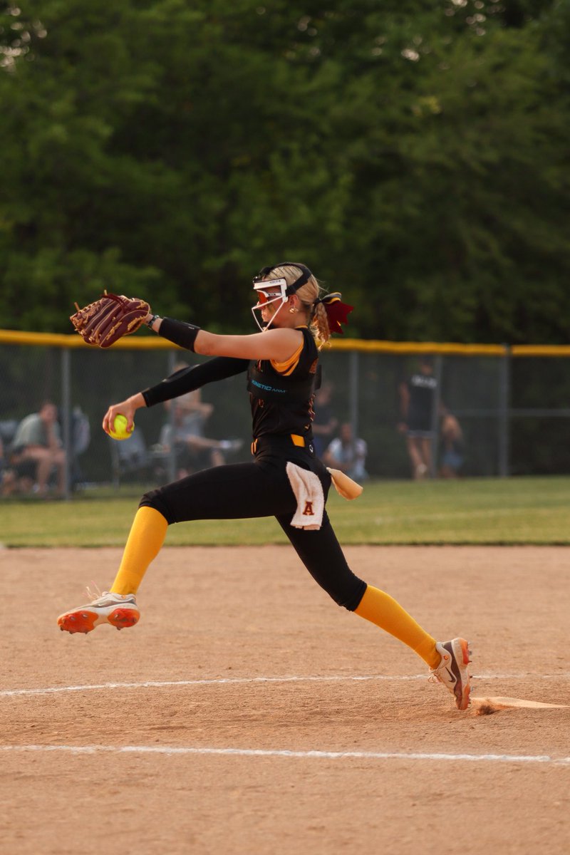 Brynlee Humphries (@b_humphries1) on Twitter photo Such an honor to be named Indiana All State for district 1a/2a! <a href="/UCLASoftball/">UCLA Softball</a> <a href="/Coach_Inouye/">Kelly Inouye-Perez</a> <a href="/umichsoftball/">Michigan Softball</a> <a href="/UMCoachHutch/">Carol Hutchins</a> <a href="/NDsoftball/">Notre Dame Softball</a> <a href="/Coach_pooch/">Mike “Pooch” Perniciaro</a> <a href="/CoachDeOliveira/">☘️Irish Coach Boo!☘️</a> <a href="/2Ganeff/">Kris Ganeff</a> <a href="/IndStSoftball/">Indiana State Softball</a> <a href="/CoachWThees/">Windy Thees</a> <a href="/UKsoftball/">Kentucky Softball</a> <a href="/UKCoachLawson/">Rachel Lawson</a> <a href="/Coach_SniderSB/">Craig Snider 🍊</a> <a href="/itsbritanypitch/">Brittany Gray-Cardenas</a> <a href="/BUsoftballcoach/">Scott Hall</a> Such an honor to be named Indiana All State for district 1a/2a! <a href="/UCLASoftball/">UCLA Softball</a> <a href="/Coach_Inouye/">Kelly Inouye-Perez</a> <a href="/umichsoftball/">Michigan Softball</a> <a href="/UMCoachHutch/">Carol Hutchins</a> <a href="/NDsoftball/">Notre Dame Softball</a> <a href="/Coach_pooch/">Mike “Pooch” Perniciaro</a> <a href="/CoachDeOliveira/">☘️Irish Coach Boo!☘️</a> <a href="/2Ganeff/">Kris Ganeff</a> <a href="/IndStSoftball/">Indiana State Softball</a> <a href="/CoachWThees/">Windy Thees</a> <a href="/UKsoftball/">Kentucky Softball</a> <a href="/UKCoachLawson/">Rachel Lawson</a> <a href="/Coach_SniderSB/">Craig Snider 🍊</a> <a href="/itsbritanypitch/">Brittany Gray-Cardenas</a> <a href="/BUsoftballcoach/">Scott Hall</a>