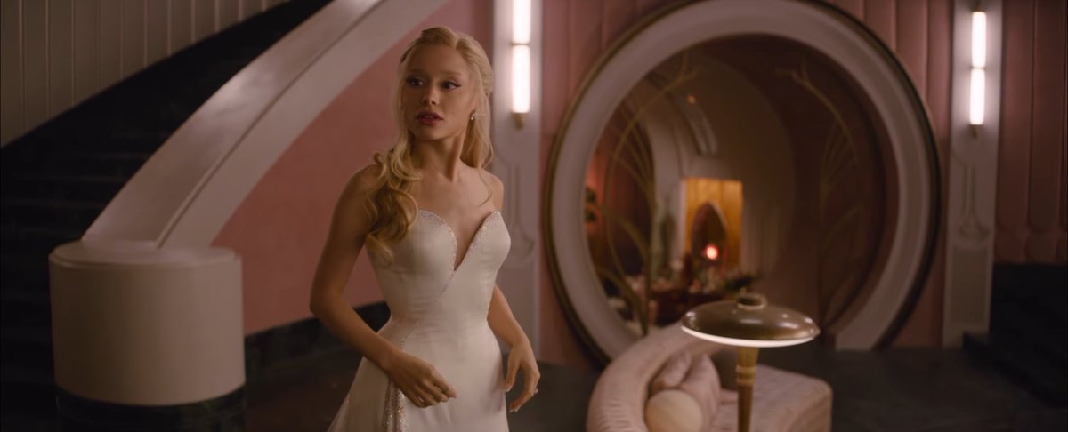 ArianaToday's tweet photo. ariana grande as glinda in #WickedForGood https://t.co/qesrG09zsq