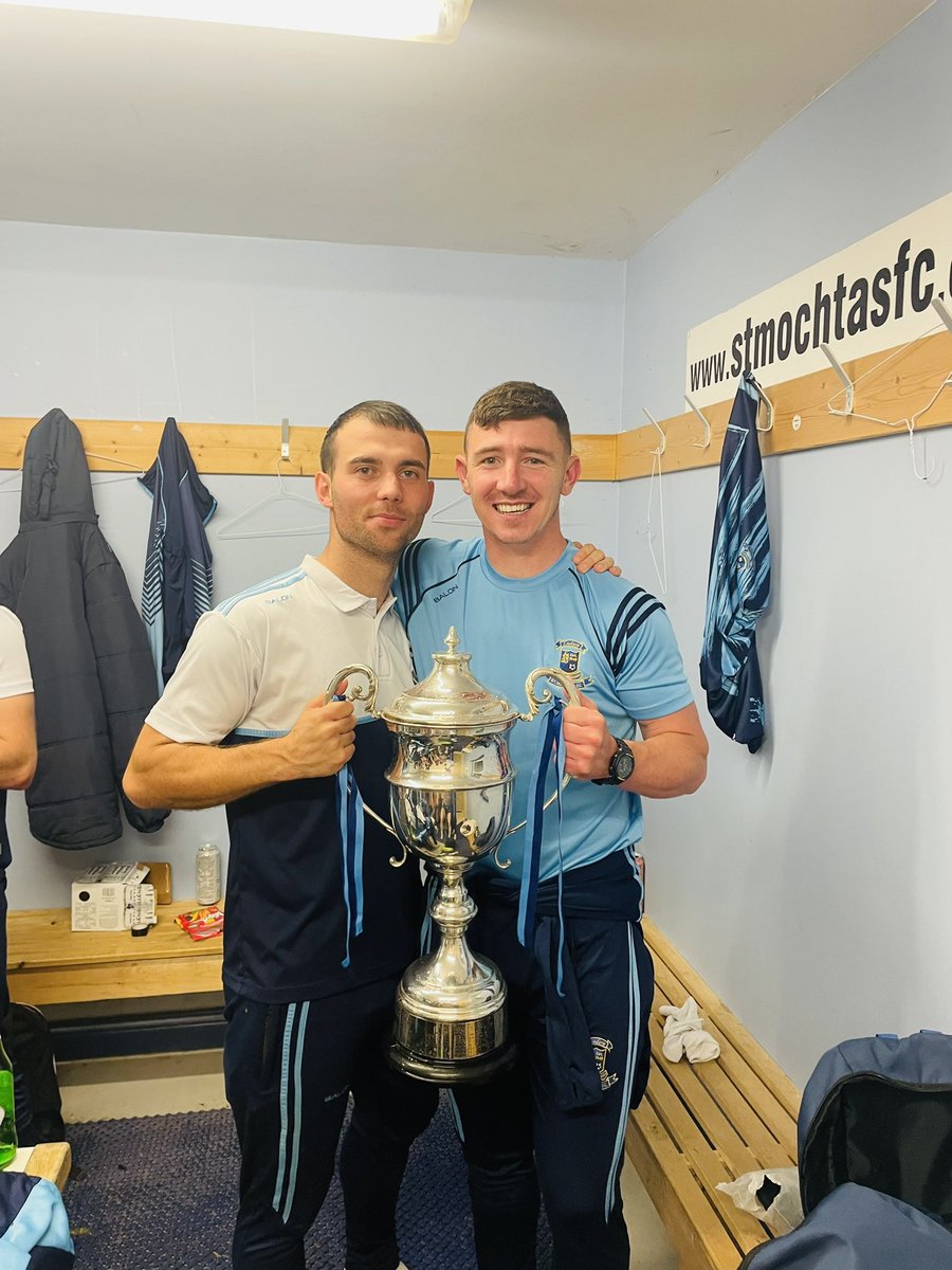 Karlchamberss's tweet photo. Look at us, who’d eh taught what a team well deserved 💙 https://t.co/hBype2SX7i