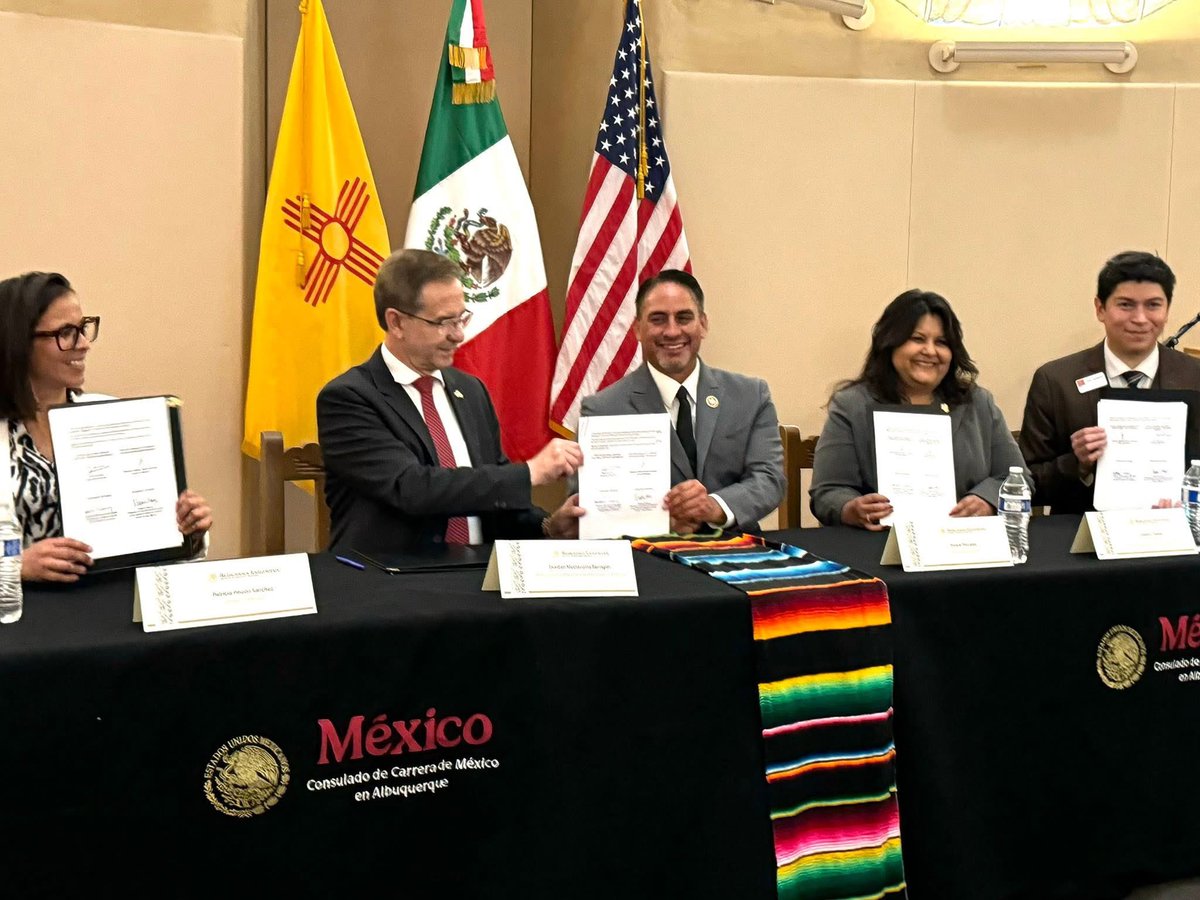 ZackQNM's tweet photo. It was an honor to join Lieutenant Governor Morales to welcome and host Ambassador @emoctezumab for the signing of our first international MOU with Mexico to advance the arts, diplomacy, culture, and shared heritage of our people. Muchas gracias to our familia of Mexico and vamos https://t.co/l8vh7ywzz4
