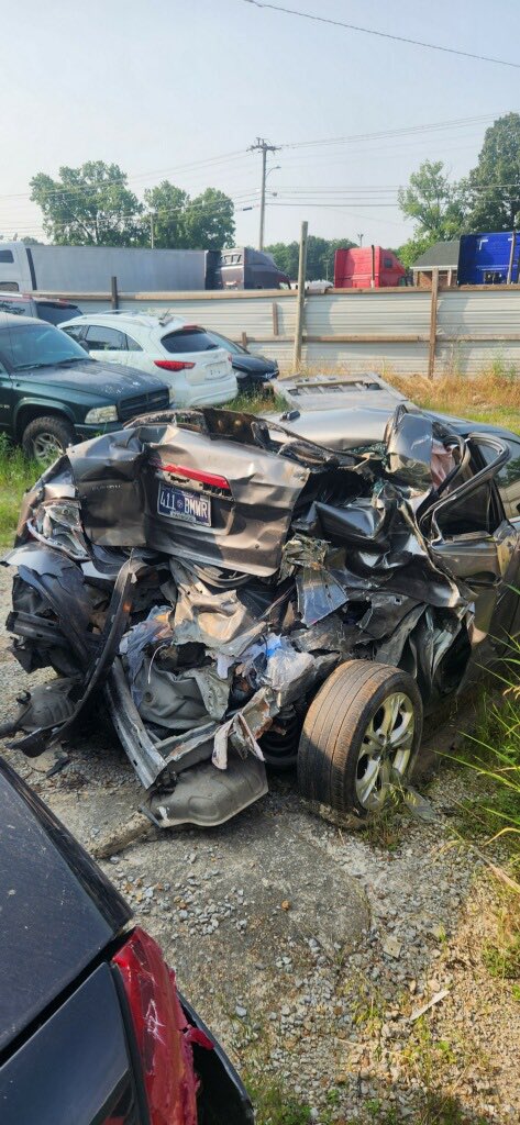 mannygotfans's tweet photo. I was in a bad car accident 🤦🏽‍♂️I will be back wit more content as soon as I get well❤️‍🩹 https://t.co/5oqX59tmF4
