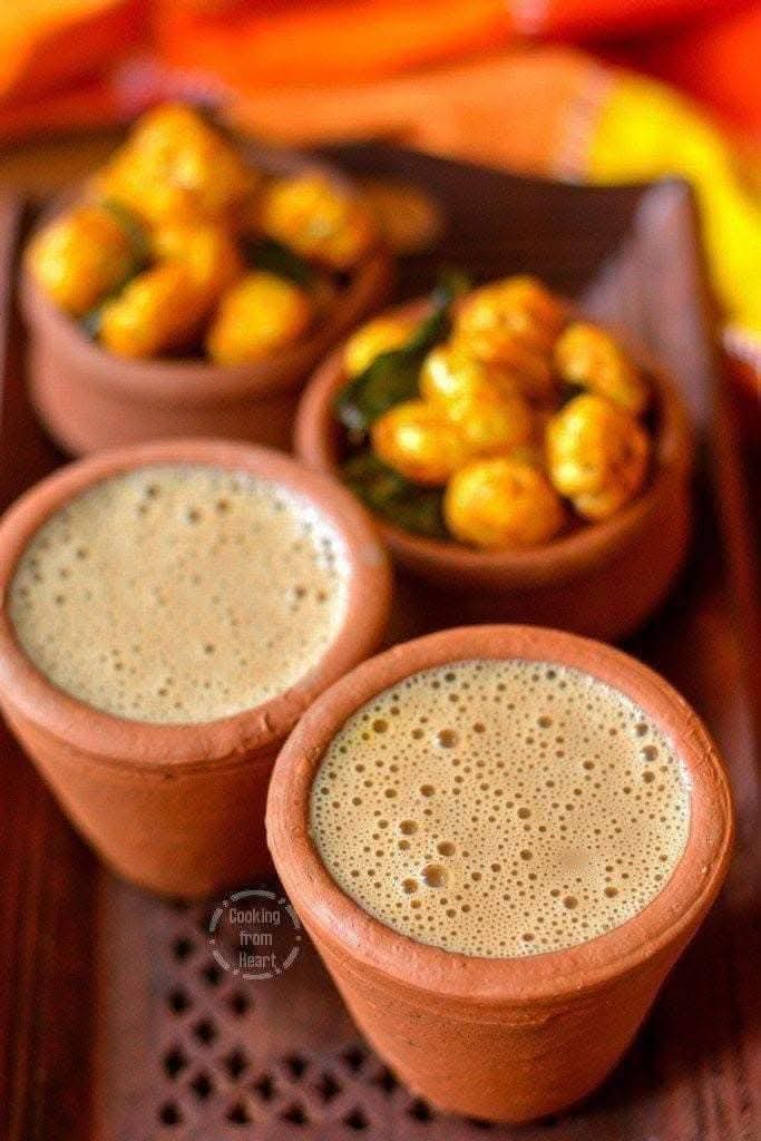 अपने हाथों से ही आज़ाद कर दिया.,
जिस परिंदे में जान थी मेरी..!!

#GoodMorningX