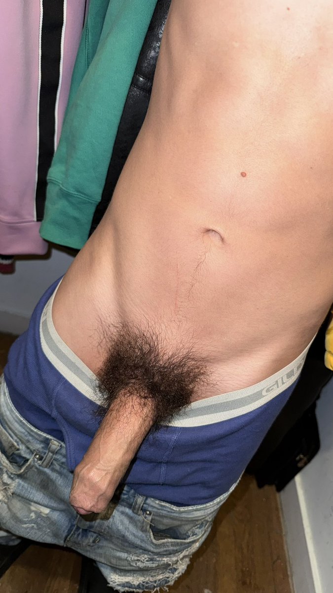 guss_415's tweet photo. #SF π#DL #mascONLY
Young hung Latino... he has huge balls and too much load. https://t.co/MhVoXMvbp3