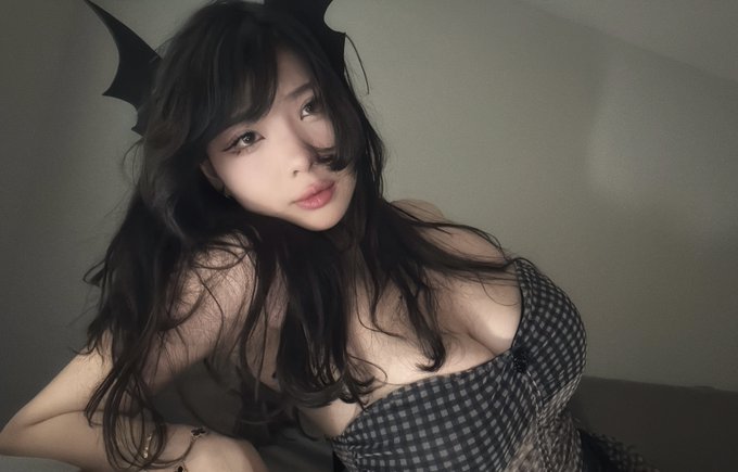 😈 https://t.co/uOfnch0um0