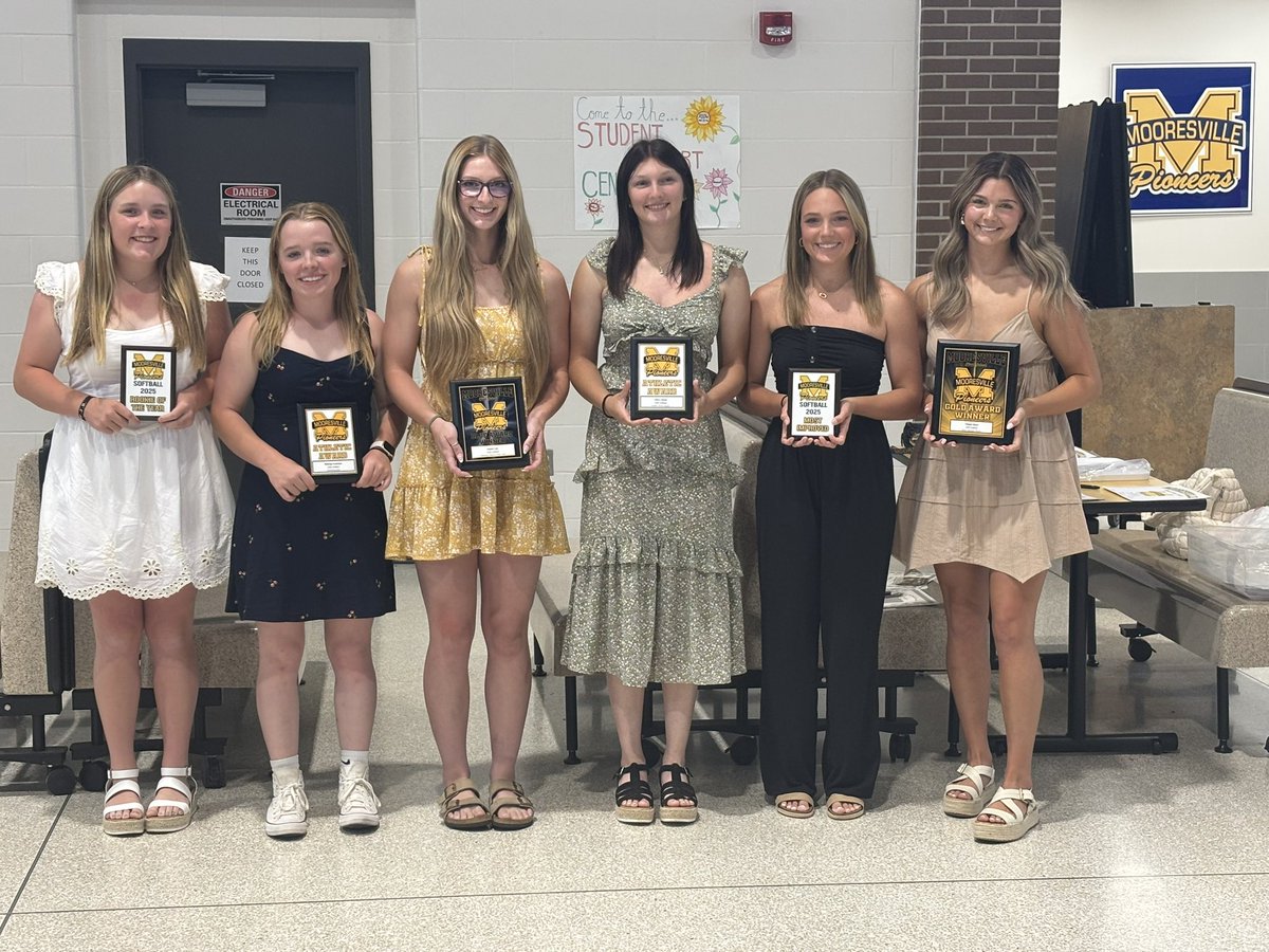2025 softball awards tonight:  MVP. Reagan Bauer
offensive POY Sophie Culp
Gold glove  Cierra Cramer
Most Improved Avery Owens
Rookie of Year  Tatum Humphrey 
Sportsmanship. Mattie Hutchison 
<a href="/MHSBeMOORE/">Mooresville Athletics</a>