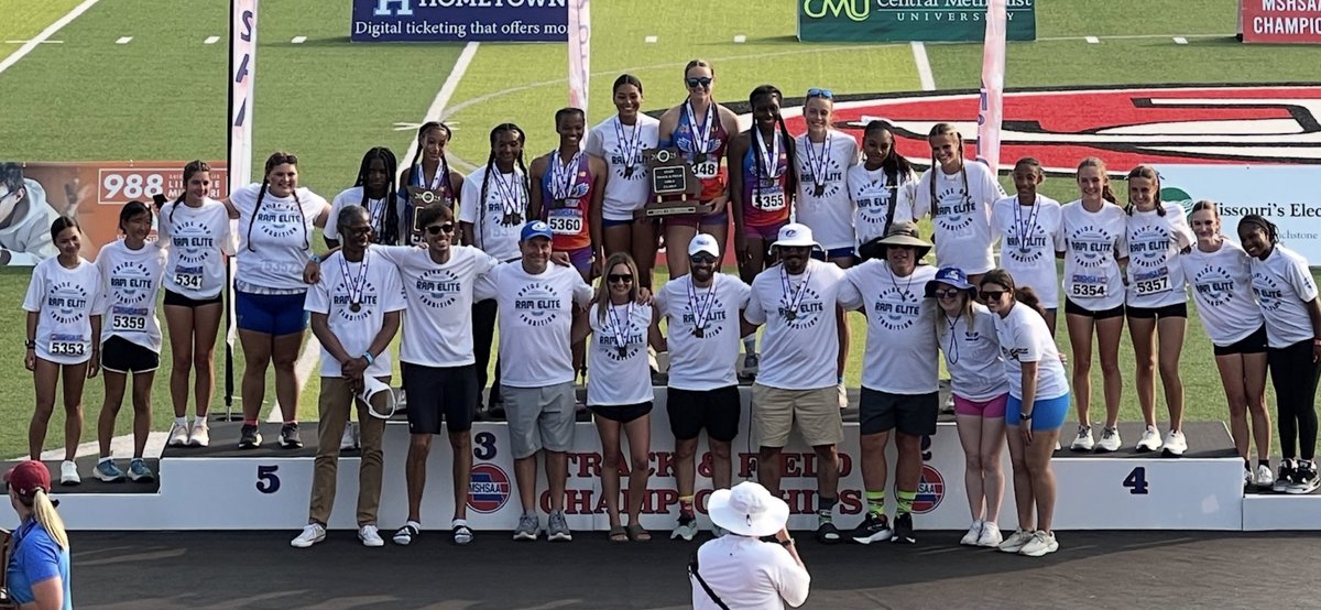 LadueRamsTrack's tweet image. 👑 STATE CHAMPIONS 👑……AGAIN!!!
Girls capture their second straight @MSHSAAOrg State Title, this time making the move up to Class 5.
@LadueActivities @LadueSchools @CoachB_Sprints @MOTrackFanatic