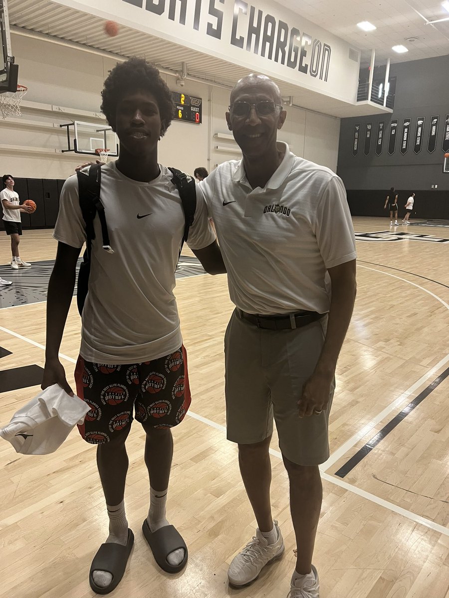 ROYALPALMBEACH2's tweet photo. Horace-John Stewart (horacejohn.hj) attended @UCF_MBB @Coach_Dawkins Elite Camp and had a blast! https://t.co/NSEJ810Jyt