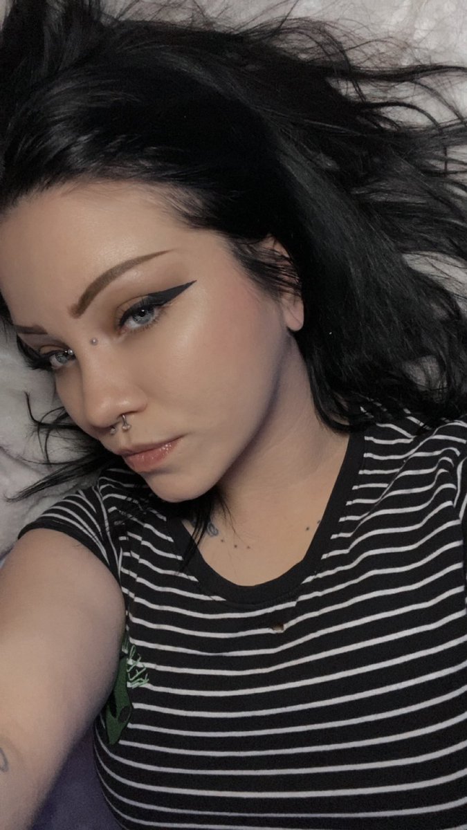 Hi 💋