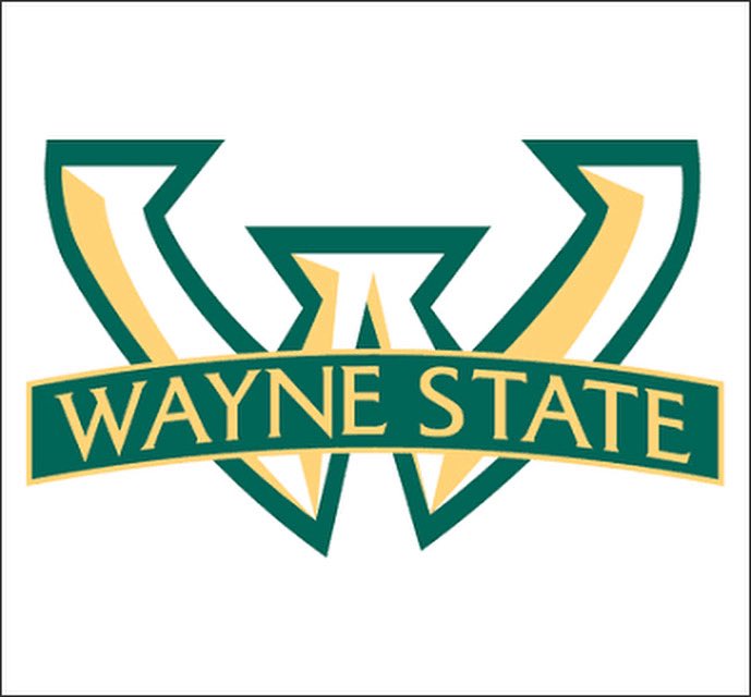 After a great conversation with <a href="/CoachHill1/">Jimmy Hill</a> i’m blessed to reciecer a offer from <a href="/waynestate/">Wayne State University</a>🤍💚