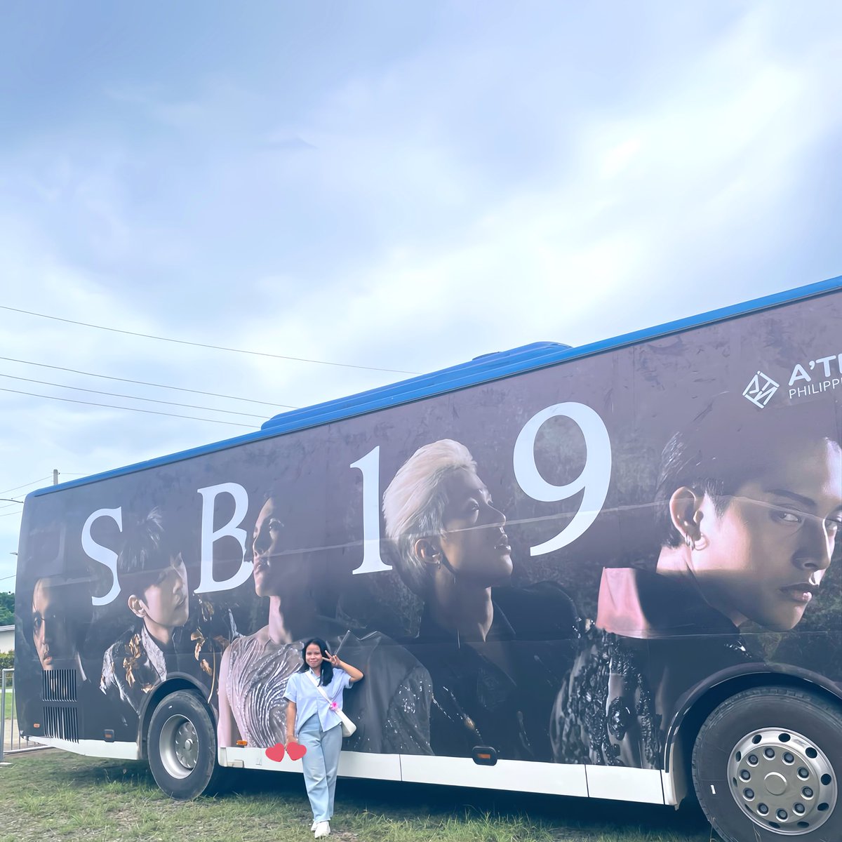 cmjacquee's tweet photo. Manifesting SB19 lightsick and more moments with them 🥹💙   #Sb19 https://t.co/NvYocyshfT