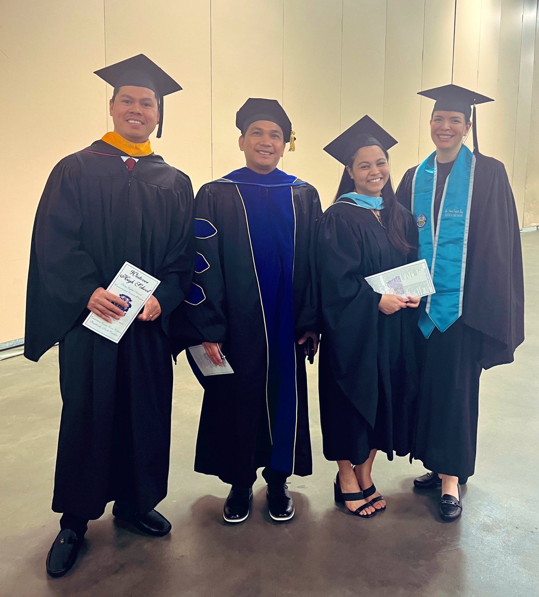 🎉Congratulations Class of 2025! ✨The best is yet to come! 💙