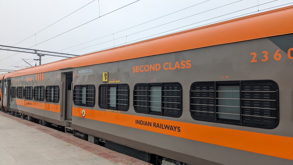 <a href="/AshwiniVaishnaw/">Ashwini Vaishnaw</a> <a href="/SWRRLY/">South Western Railway</a> <a href="/NWRailways/">North Western Railway</a> <a href="/RailMinIndia/">Ministry of Railways</a> सर समदड़ी भीलडी रेल मार्ग पर कोयंबटूर से भगत की कोठी वाया कृष्णराजपुरम _येलहंका होकर नई ट्रेन चलाई जाए <a href="/lumbaram64/">Lumbaram Choudhary</a> <a href="/narendramodi/">Narendra Modi</a> <a href="/PMOIndia/">PMO India</a> <a href="/DRMJodhpurNWR/">DRM JODHPUR</a> <a href="/drmadiwr/">DRM Ahmedabad</a>
