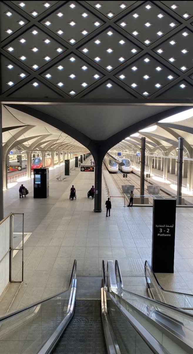 Rhf_CS's tweet image. 𝐁𝐞𝐥𝐢𝐞𝐯𝐞 𝐢𝐧 𝐲𝐨𝐮𝐫 𝐚𝐛𝐢𝐥𝐢𝐭𝐲 𝐭𝐨 𝐭𝐫𝐚𝐧𝐬𝐟𝐨𝐫𝐦 𝐲𝐨𝐮𝐫 𝐥𝐢𝐟𝐞 𝐭𝐨 𝐧𝐞𝐰 𝐡𝐞𝐢𝐠𝐡𝐭𝐬 , 𝐭𝐫𝐮𝐬𝐭 𝐲𝐨𝐮𝐫 𝐣𝐨𝐮𝐫𝐧𝐞𝐲