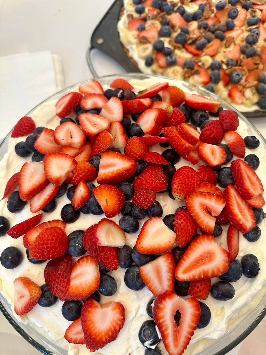 schilling chillon islamic
Enjoy food cooked by friends from far away