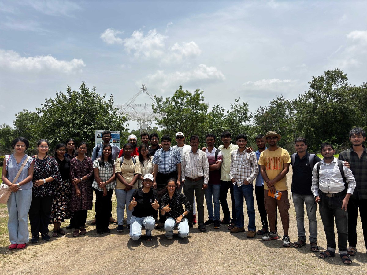 National Centre for Radio Astrophysics (@ncra_outreach) on Twitter photo About 25 students from <a href="/IUCAAstro/">Inter-University Centre for Astronomy&Astrophysics</a>'s Summer School visited the #GMRT last Saturday. They were given a tour of the facility by GMRT staff members <a href="/KaushalBuch2/">Kaushal Buch</a>, Pravin Raybole, and Nilesh Raskar.ย
Photo credits: Balpreet Kaur About 25 students from <a href="/IUCAAstro/">Inter-University Centre for Astronomy&Astrophysics</a>'s Summer School visited the #GMRT last Saturday. They were given a tour of the facility by GMRT staff members <a href="/KaushalBuch2/">Kaushal Buch</a>, Pravin Raybole, and Nilesh Raskar.ย
Photo credits: Balpreet Kaur