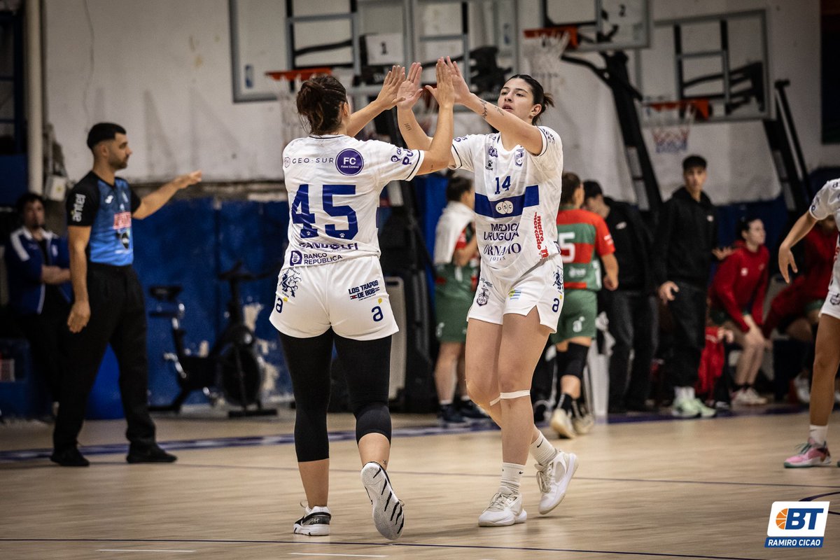 Basquet Total (@basquettotal) on Twitter photo #LFBxBT | A RITMO DE CAMPEÓN
Defensor Sporting sigue a pie firme en la LFB y consiguió el sexto triunfo en el campeonato al vencer 83-66 a Aguada con varios puntos altos.
📝 <a href="/Mcaballero_03/">Matías Caballero</a>
📸 <a href="/ramirocicao/">Ramiro Cicao</a>
👉 wp.me/p6K7W2-YhQ #LFBxBT | A RITMO DE CAMPEÓN
Defensor Sporting sigue a pie firme en la LFB y consiguió el sexto triunfo en el campeonato al vencer 83-66 a Aguada con varios puntos altos.
📝 <a href="/Mcaballero_03/">Matías Caballero</a>
📸 <a href="/ramirocicao/">Ramiro Cicao</a>
👉 wp.me/p6K7W2-YhQ