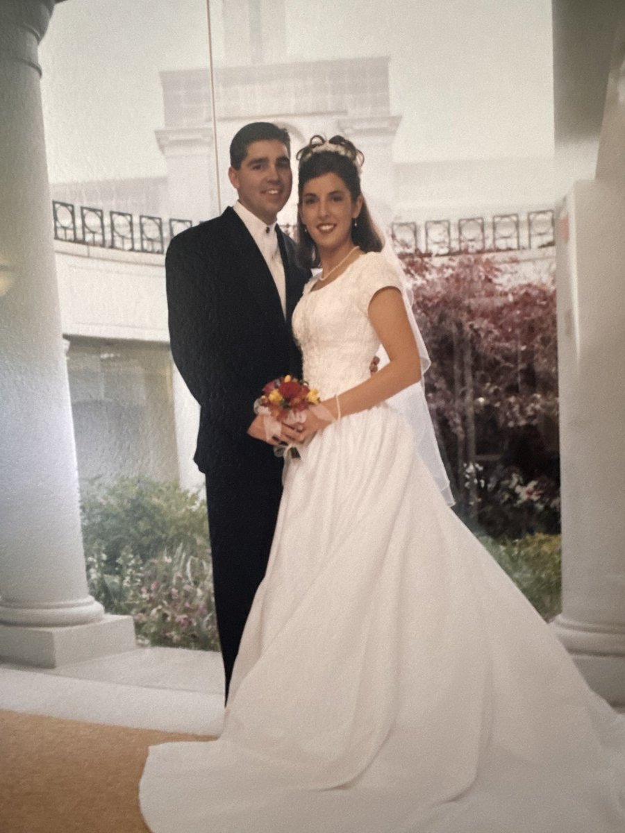 27 years ago today. 

Some very high highs, some very low lows, years that have felt like minutes, and moments that have felt like eternity.

So many different lives lived in 27 years. 

What will the next 27 hole? 

#Anniversary