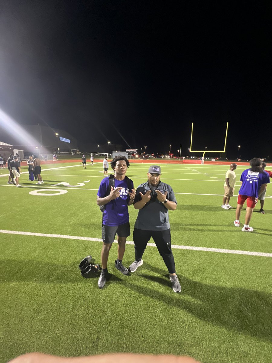 Aidan (@aidanjones26) on Twitter photo Thank you coach <a href="/CoachNEUP/">Andrew Neupert</a> and <a href="/DLcoachbeck/">Kevon Beckwith</a> for the amazing experience and making me a better player
<a href="/Coach_Lewis43/">@Coach_Lewis43</a> <a href="/CoachSawyer53/">Matthew Sawyer</a> <a href="/5StarScouting/">5StarScouting™</a> <a href="/SFA_Football/">Lumberjack Football</a> Thank you coach <a href="/CoachNEUP/">Andrew Neupert</a> and <a href="/DLcoachbeck/">Kevon Beckwith</a> for the amazing experience and making me a better player
<a href="/Coach_Lewis43/">@Coach_Lewis43</a> <a href="/CoachSawyer53/">Matthew Sawyer</a> <a href="/5StarScouting/">5StarScouting™</a> <a href="/SFA_Football/">Lumberjack Football</a>