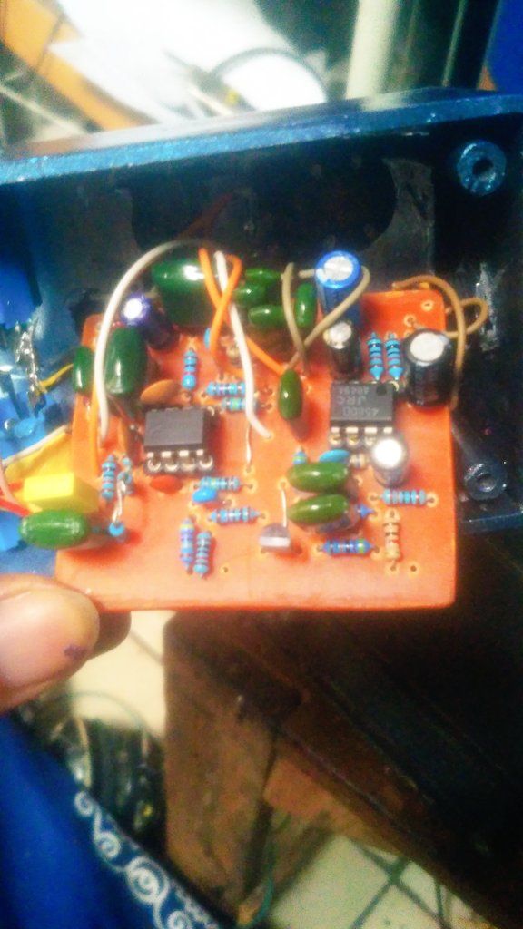 Agfrant002's tweet photo. recently i finished building BD2 with opamp based on @kanengomibako schrmatic,  this pedal have a lot of gain than othe overdrive pedal i have created, maybe the most loud i can say https://t.co/CeKOx7C1Lr