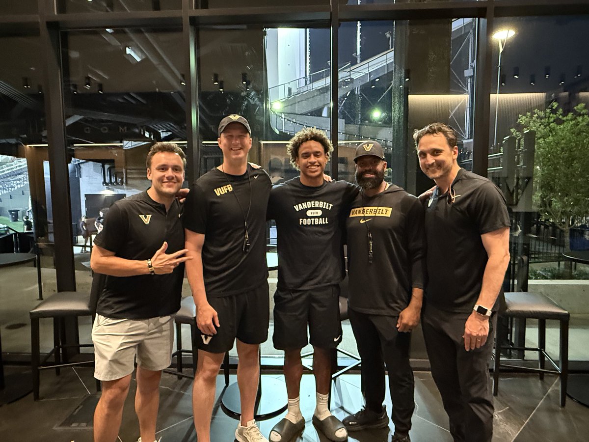 Brylan Oduor (@brylanoduorr) on Twitter photo After a great camp and conversation with <a href="/CoachAlexBailey/">Alex Bailey</a> I am very blessed to my first SEC offer from <a href="/VandyFootball/">Vanderbilt Football</a> !!! ⚓️#ancherdown <a href="/coachj_lepak/">Jeff LePak</a> <a href="/DanielGreenVU/">Daniel Green</a> <a href="/bartonsimmons/">Barton Simmons</a> <a href="/TimBeckFB/">Tim Beck</a> <a href="/NickyV05/">Nik Valdiserri</a> <a href="/__CoachJ/">Josh Cunningham</a> <a href="/Coach_Kriesky/">Matthew Kriesky</a> <a href="/CoachBank2/">Coach Bank</a> <a href="/CoachJCrosby/">John Crosby</a> <a href="/Rivals/">Rivals</a> <a href="/247Sports/">247Sports</a> After a great camp and conversation with <a href="/CoachAlexBailey/">Alex Bailey</a> I am very blessed to my first SEC offer from <a href="/VandyFootball/">Vanderbilt Football</a> !!! ⚓️#ancherdown <a href="/coachj_lepak/">Jeff LePak</a> <a href="/DanielGreenVU/">Daniel Green</a> <a href="/bartonsimmons/">Barton Simmons</a> <a href="/TimBeckFB/">Tim Beck</a> <a href="/NickyV05/">Nik Valdiserri</a> <a href="/__CoachJ/">Josh Cunningham</a> <a href="/Coach_Kriesky/">Matthew Kriesky</a> <a href="/CoachBank2/">Coach Bank</a> <a href="/CoachJCrosby/">John Crosby</a> <a href="/Rivals/">Rivals</a> <a href="/247Sports/">247Sports</a>