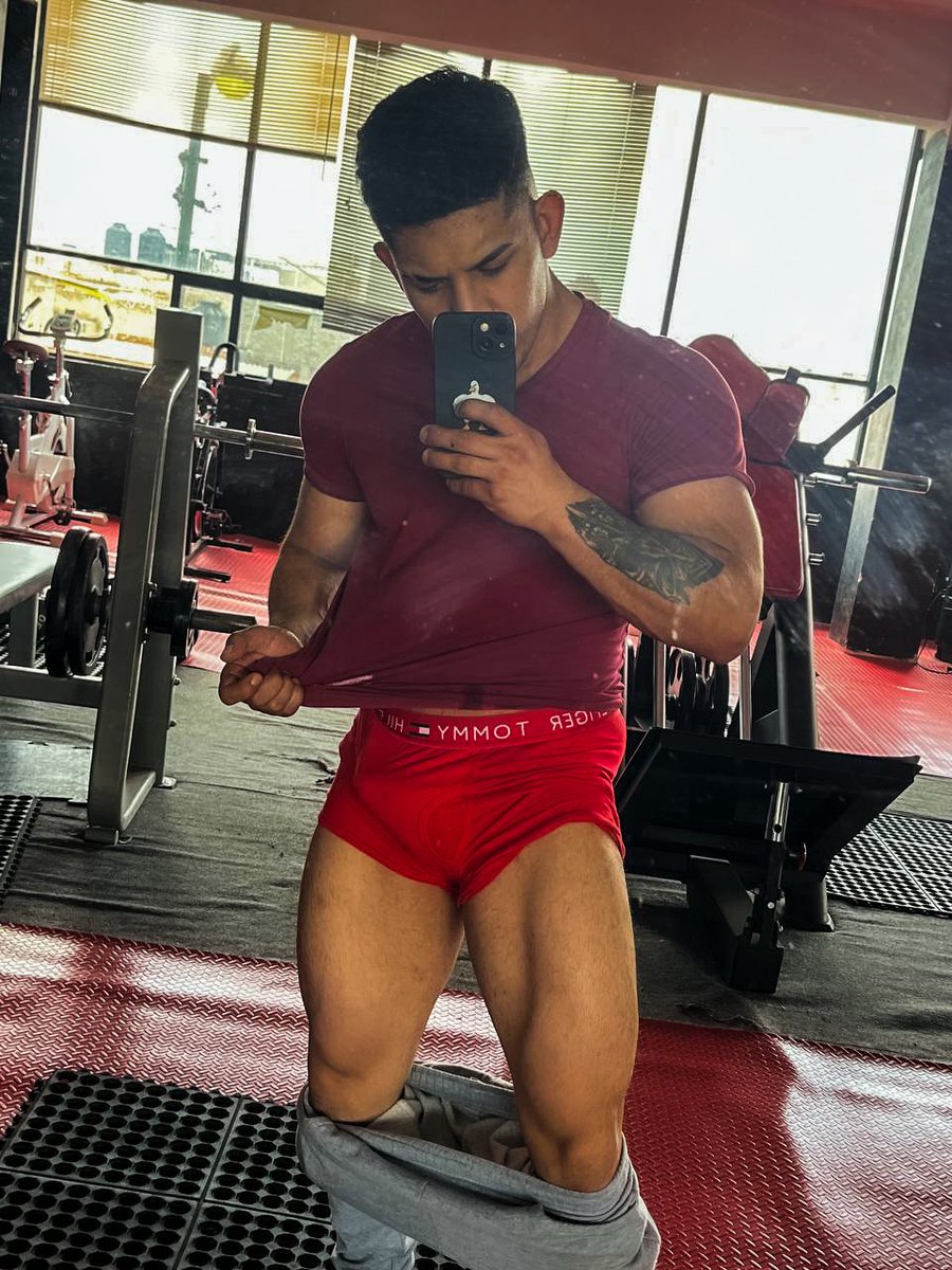 Aprovechando que estaba solo el gym