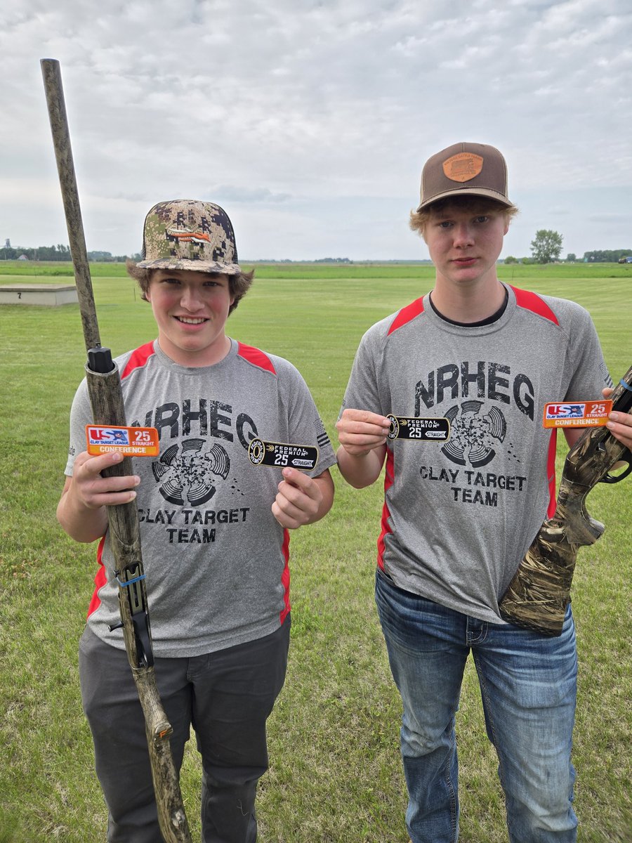 Cade Meyer and Will Viktora each with their career first 25 straight.  Will was just 1 target from making it a 50 straight.  Next time Will!