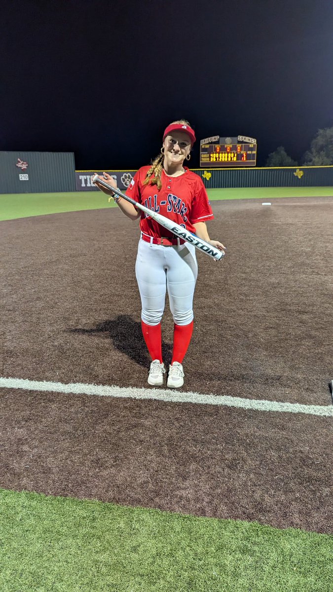 J.R. Romero (@coachromerovr) on Twitter photo VRโs <a href="/chloewheeler111/">Chloe Wheeler</a> received the Silver Slugger award tonight at the All Star game in Dripping Springs. We are super proud of you Chloe!!! VRโs <a href="/chloewheeler111/">Chloe Wheeler</a> received the Silver Slugger award tonight at the All Star game in Dripping Springs. We are super proud of you Chloe!!!