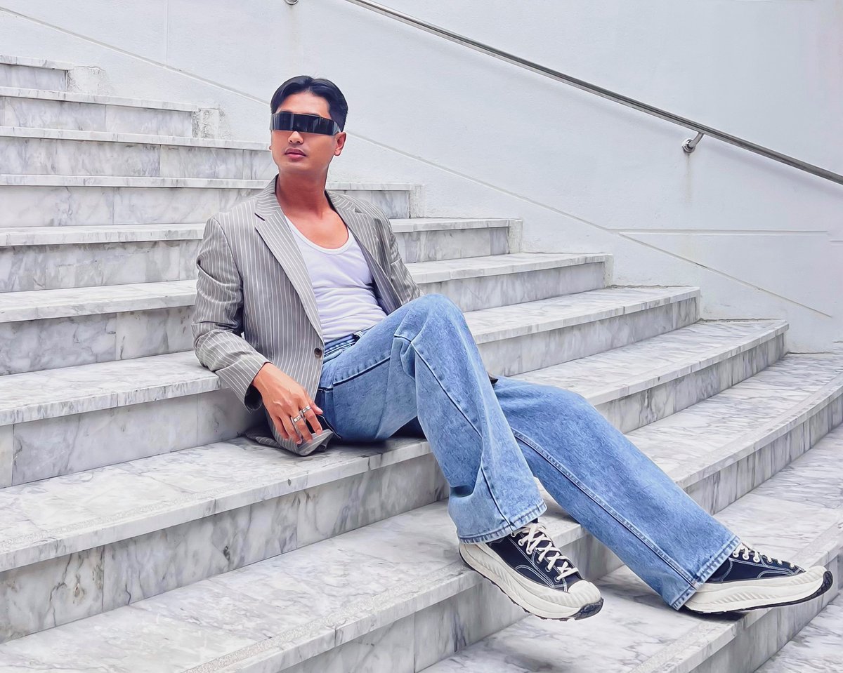 มาทำงาน ❌
มาถ่ายรูป ✅
🍫🍫🍫
ช็อกโกแลตอุ่นๆ